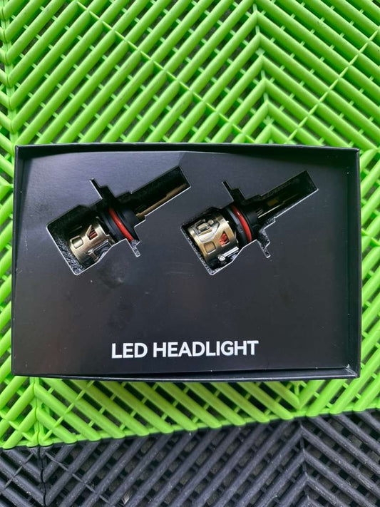 LED LIGHT R33 (HB4/9006)